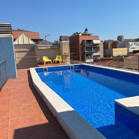 Piscina En Centro De Terrassa Lägenhet Exteriör bild