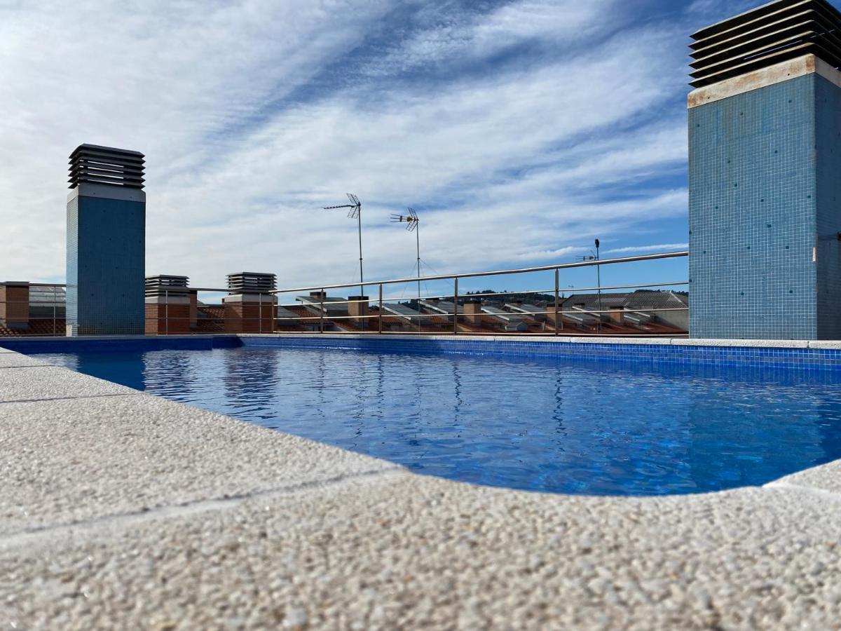 Piscina En Centro De Terrassa Lägenhet Exteriör bild